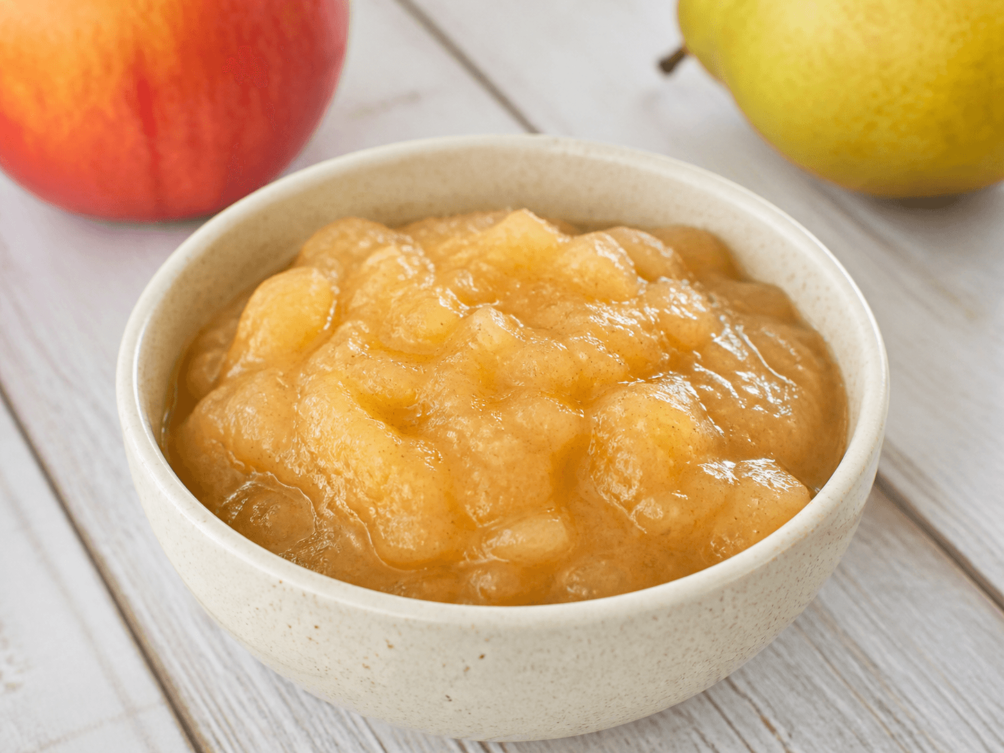 Compote pomme-poire sans sucre ajouté, présentation du plat terminé